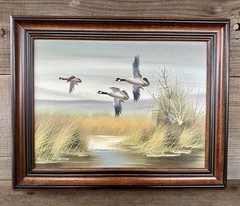 Oil On Canvas Landscape Canadian Geese In Flight Signed C Walker 15 3/4 X 19 3/4